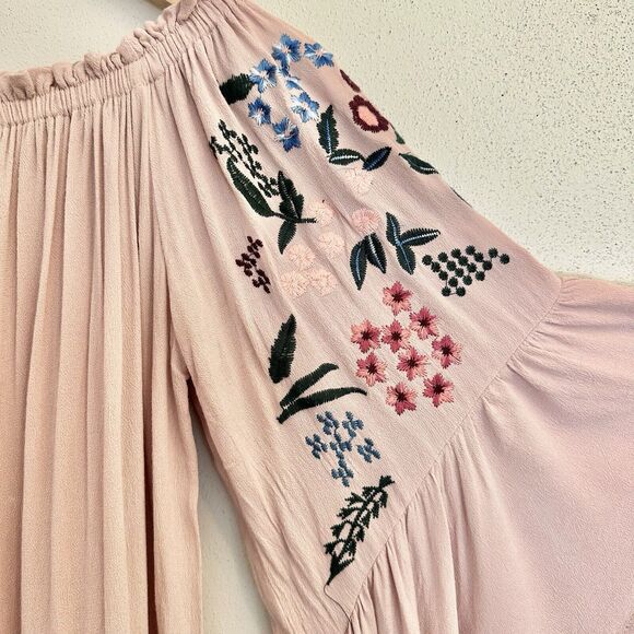 Altar'd State Women's Dusty Rose Gauze Dress Embroidered Off Shoulder Small - Picture 4 of 13